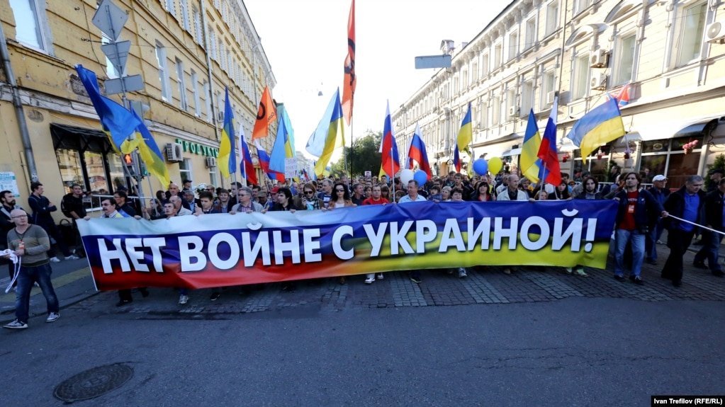 Russia’s Liberals Wave a Sad Farewell to Ukraine