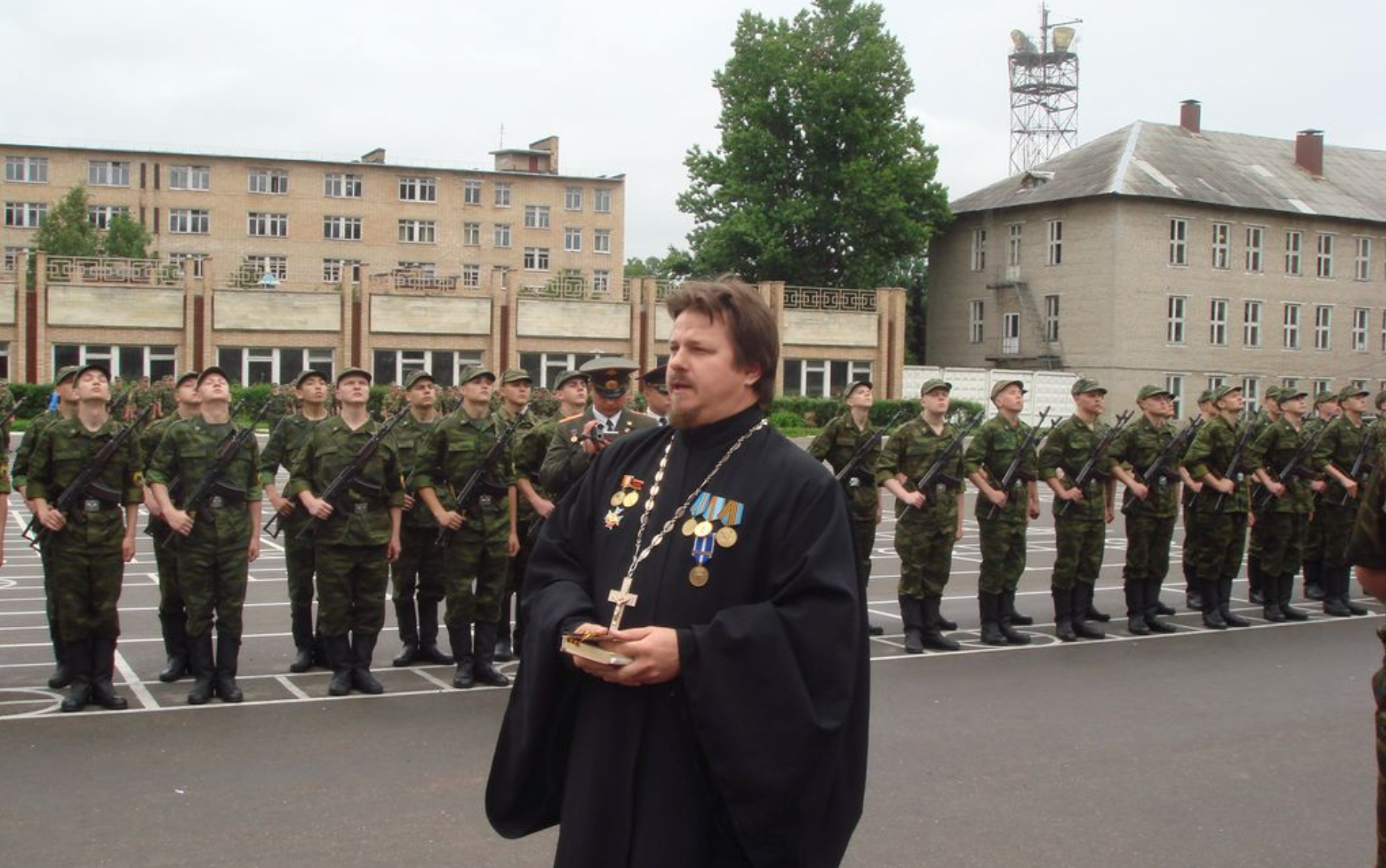Putin’s Security Forces Find God